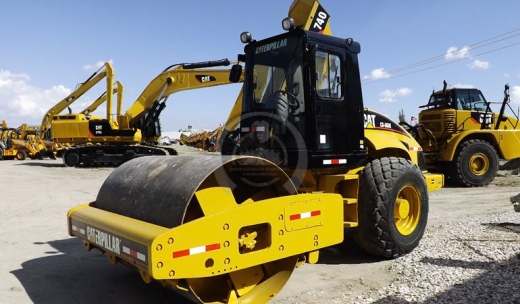 CATERPILLAR CS-563E