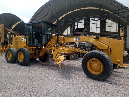 CATERPILLAR 140H